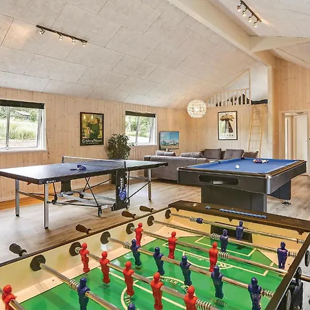Gorgeous Home In Vejby With Wifi