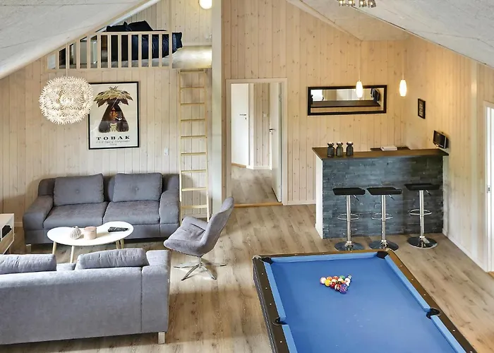 Feriehus With Fireplace 05 Vejby